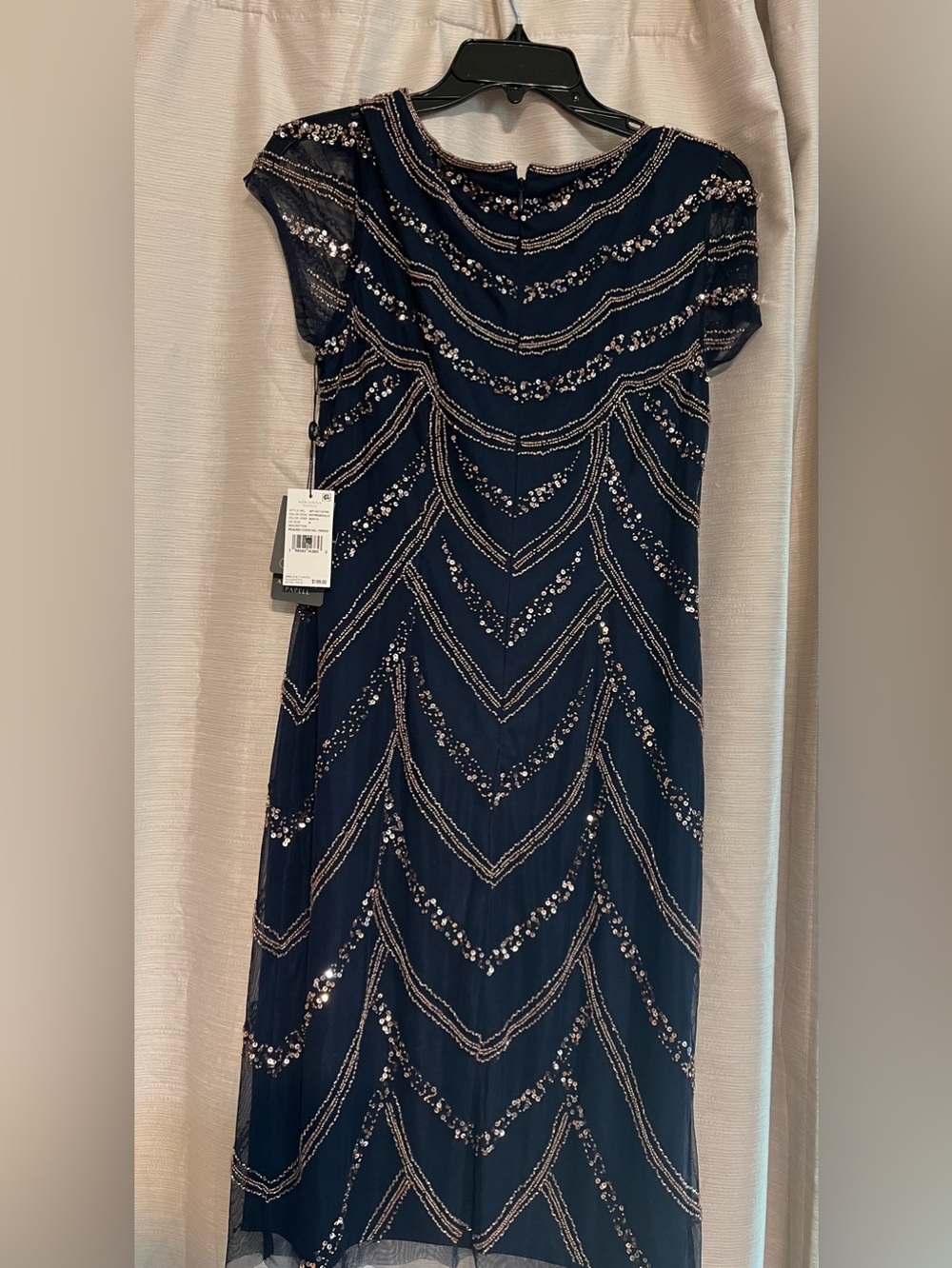 NWT Size 8 Adrianna Papell Beaded Art Deco Cocktail Dress in Navy/Rose Gold - Picture 5 of 9